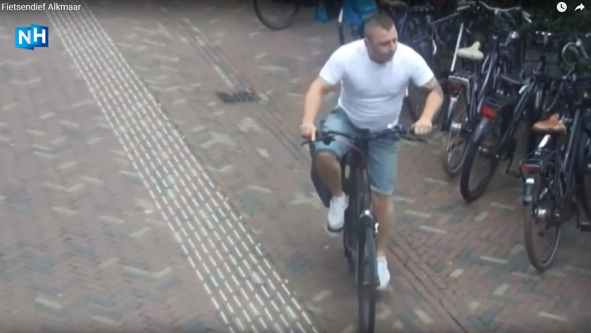 Diefstal elektrische fiets in winkelcentrum De Hoef nog niet opgelost