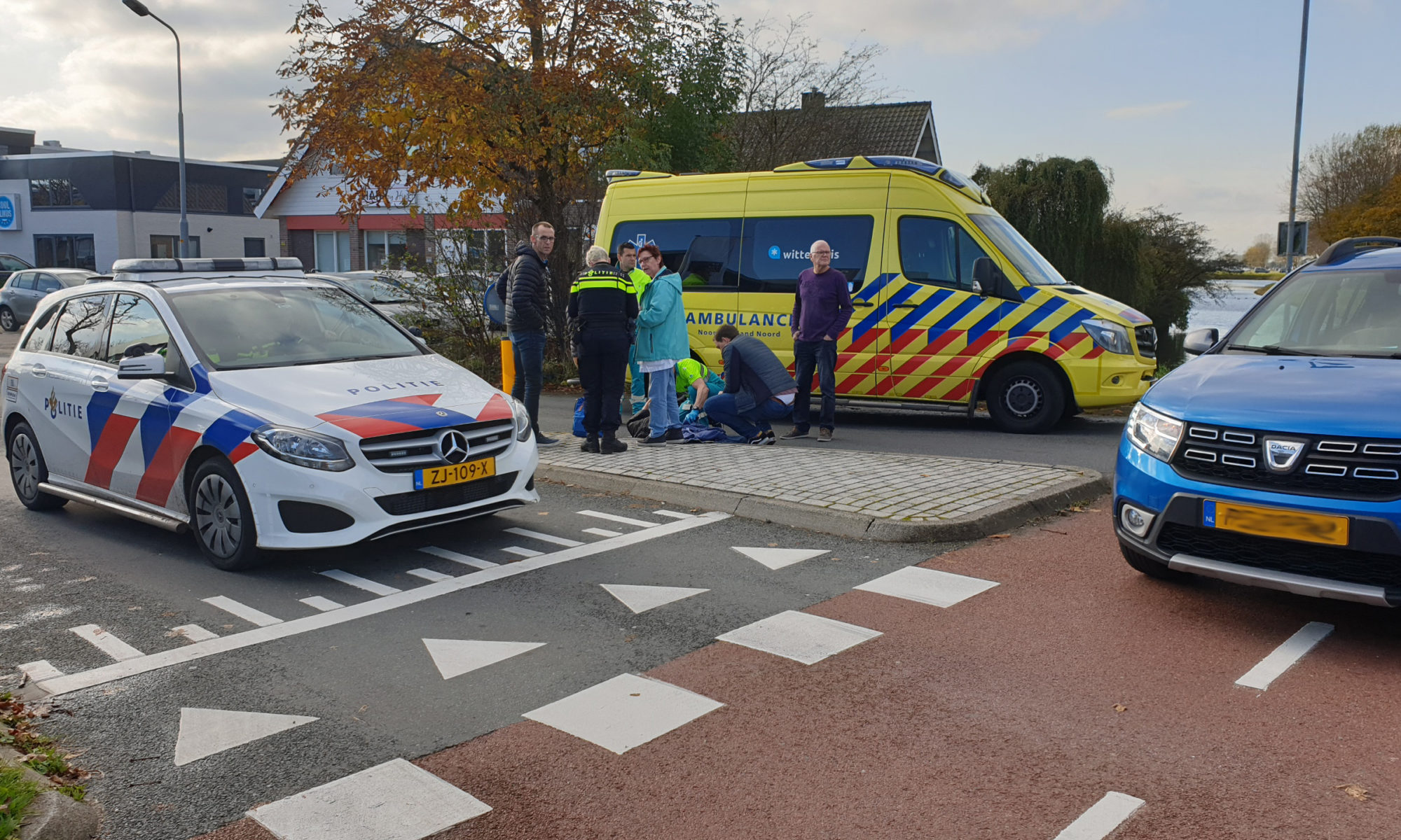 Meisje op elektrische fiets geschept op rotonde Westelijke Randweg - Dulleweg