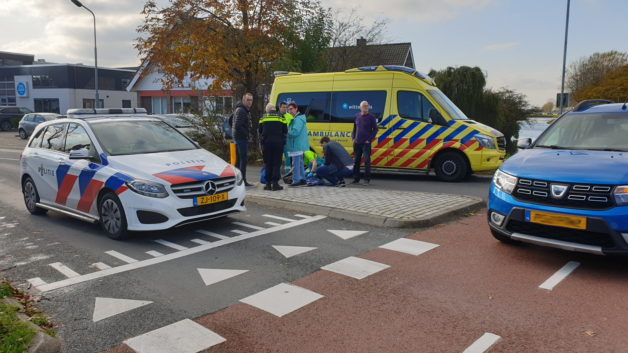 Meisje op elektrische fiets geschept op rotonde Westelijke Randweg - Dulleweg