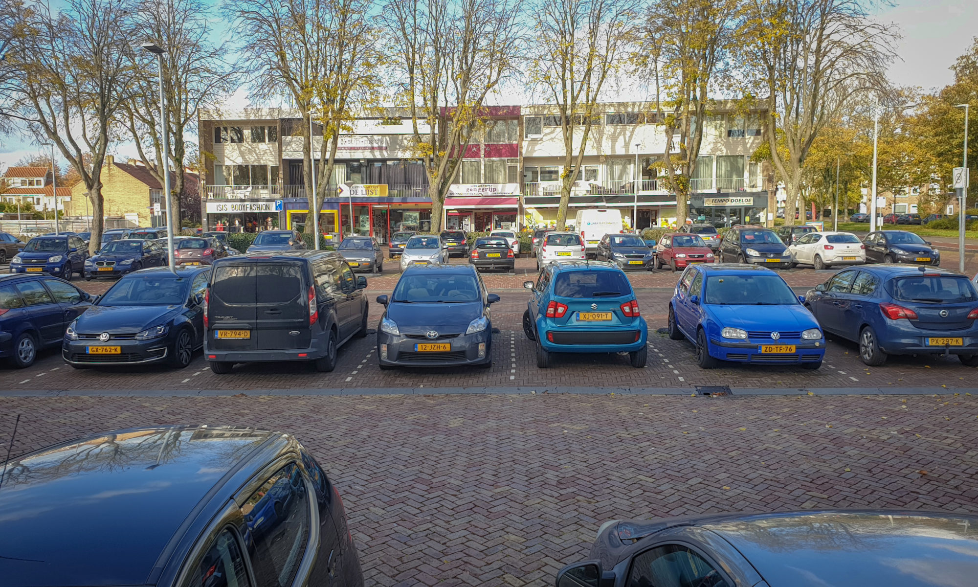 Opluchting voor winkeliers Willem de Zwijger; raad stemt in met blauwe parkeerzone