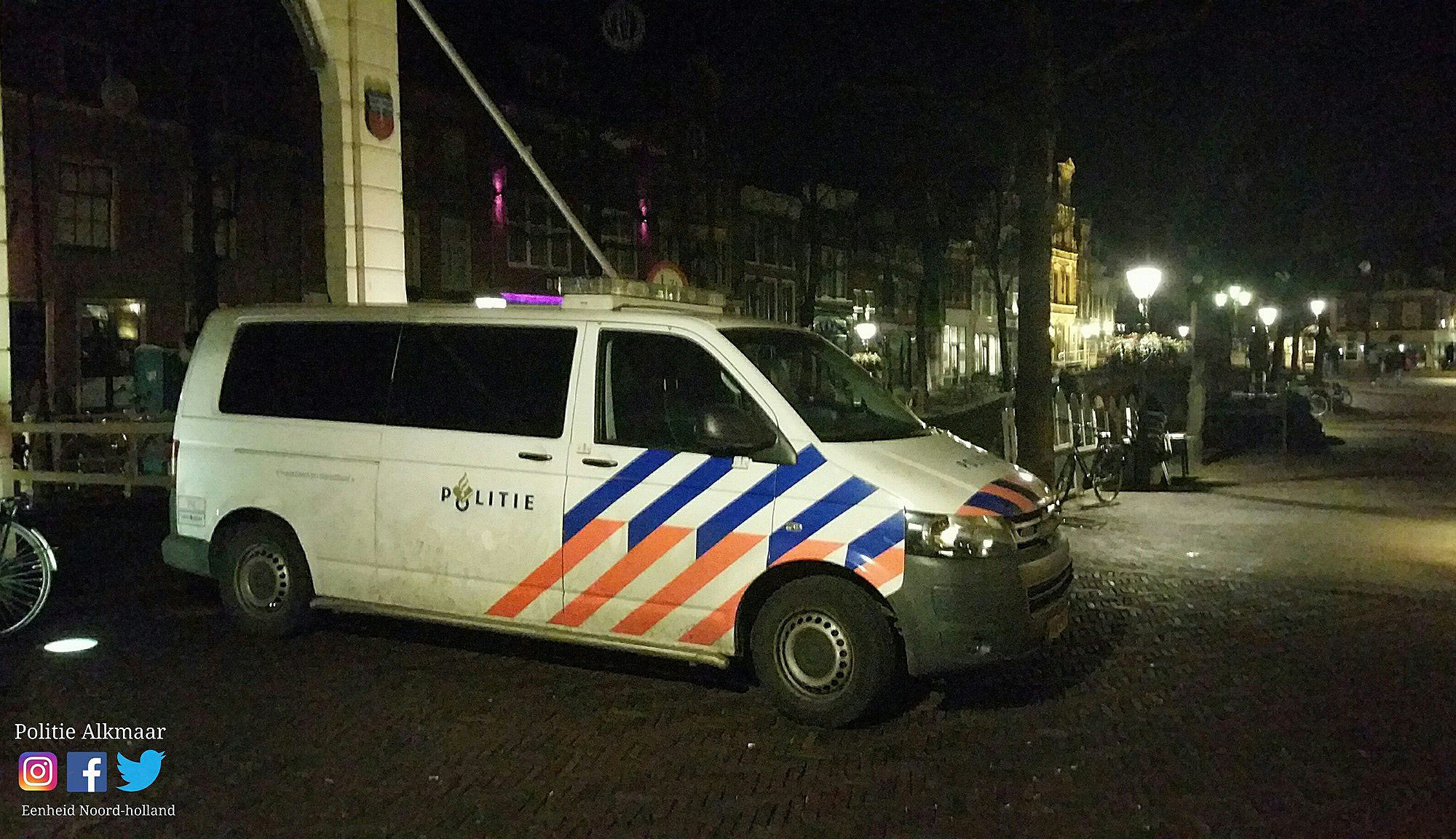 Overtreder horecaverbod pleegt verzet en spuugt agent in het gezicht