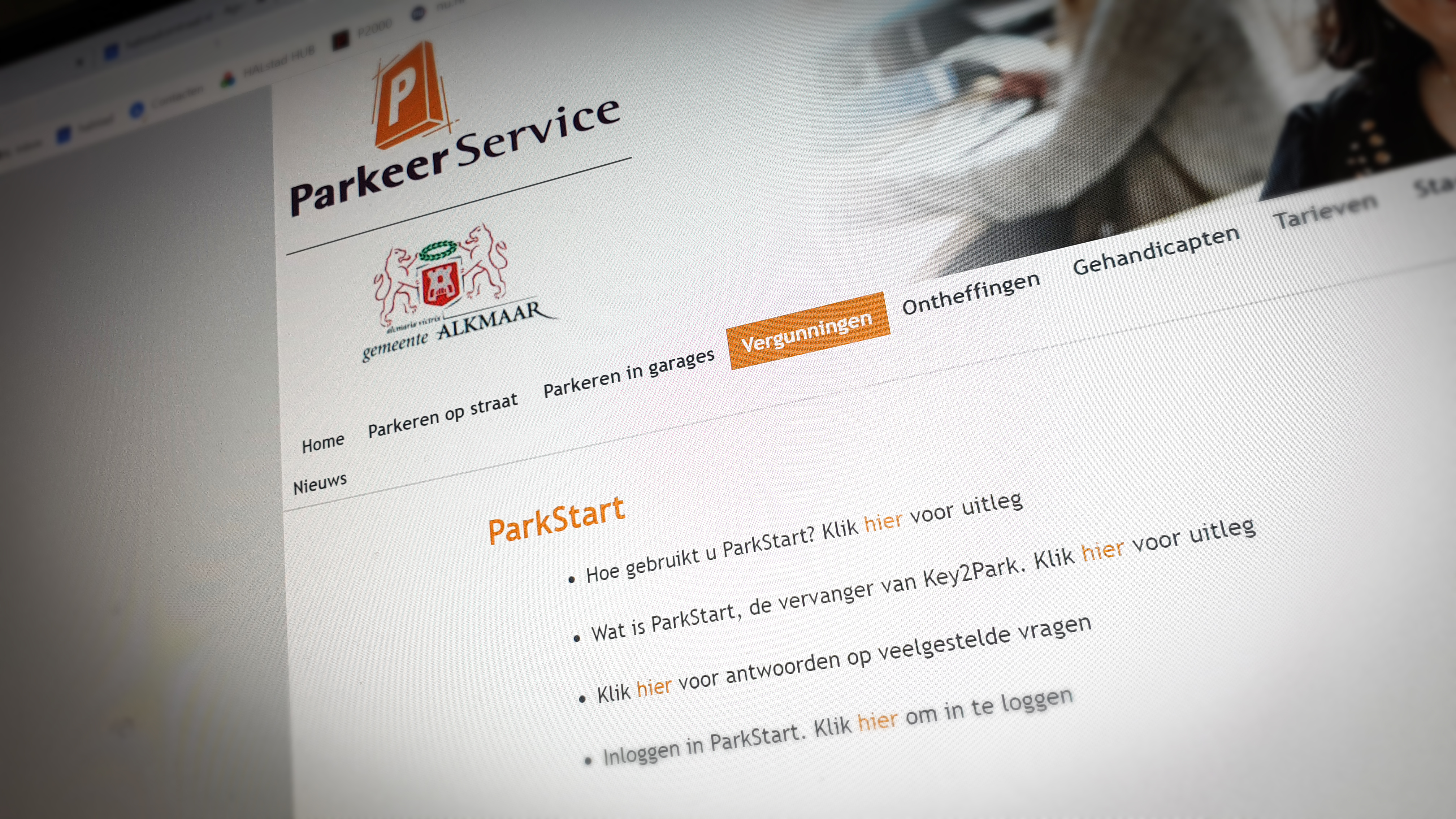 Problemen met Alkmaarse parkeersysteem duren tot eind januari