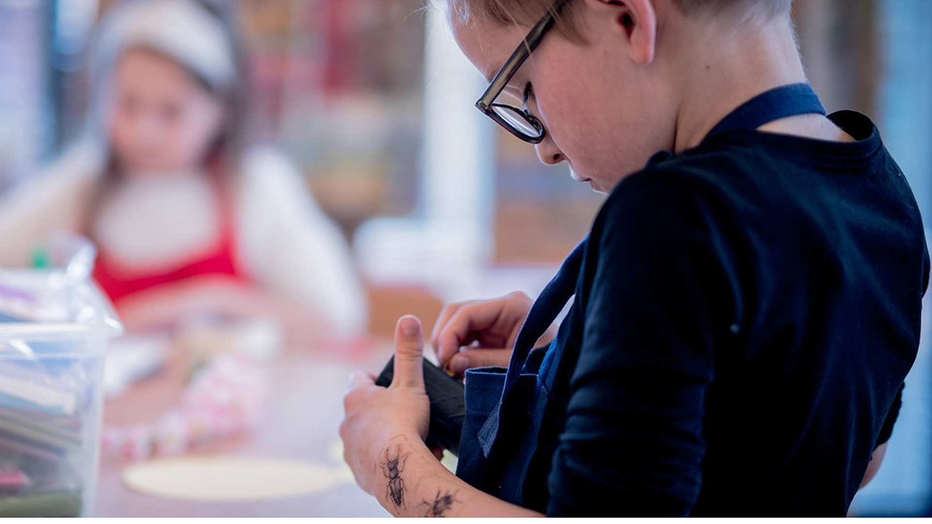 Reeks eendaagse kinderworkshops Kunst en Techniek bij Cool