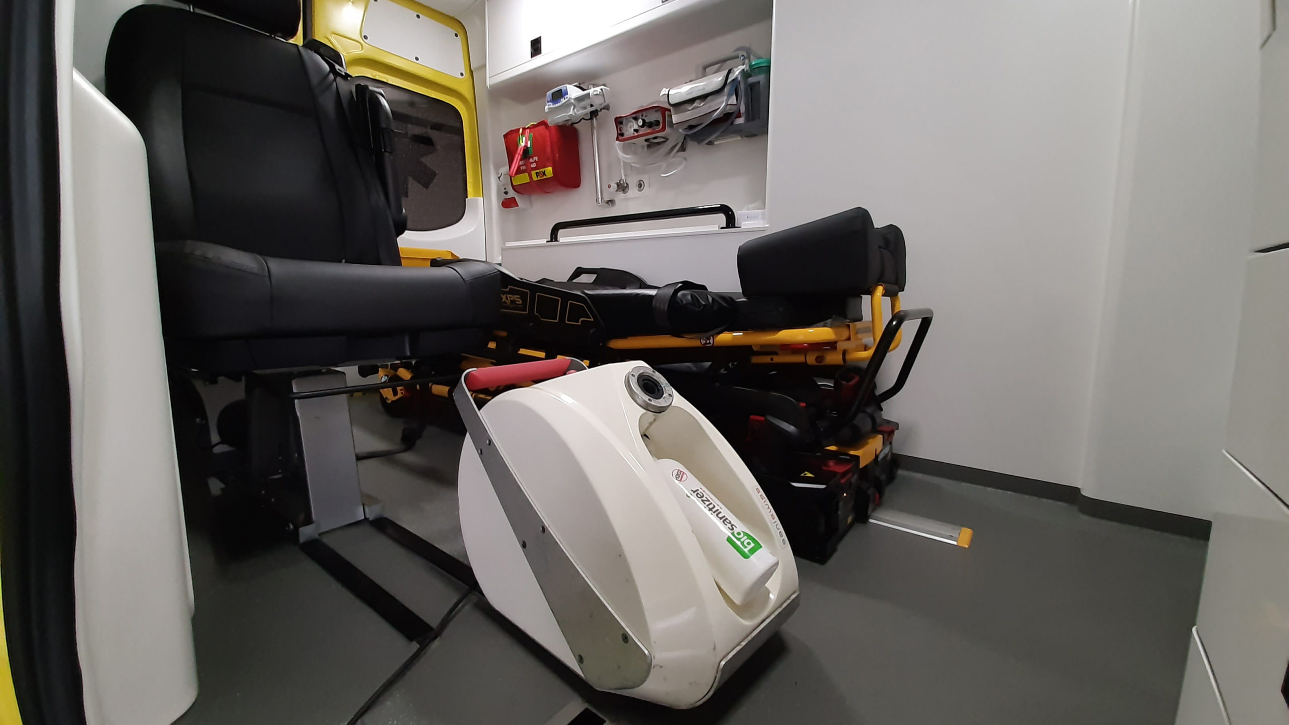 Ambulances na iedere dienst gereinigd en 'uitgegast'
