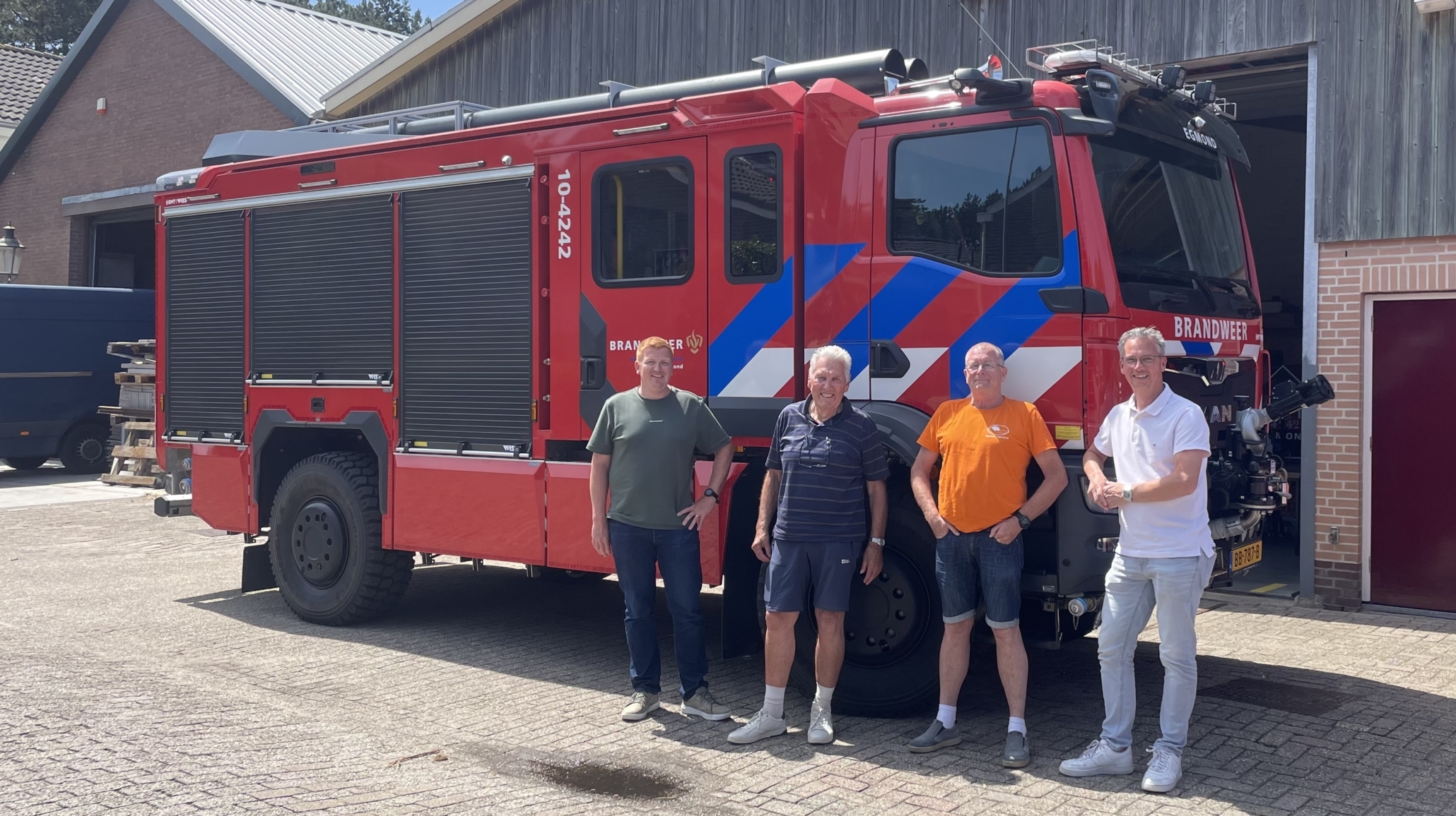 Brandweer de Egmonden 100 jaar: “Vroeger duwde ik klanten nog de winkel uit bij een melding”