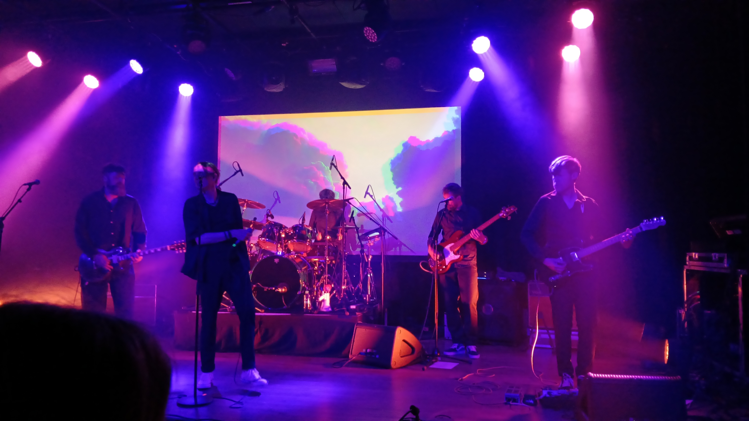 KunstNetTV lanceert nieuwe documentaire: Isogram – Familiar Faces and New Music