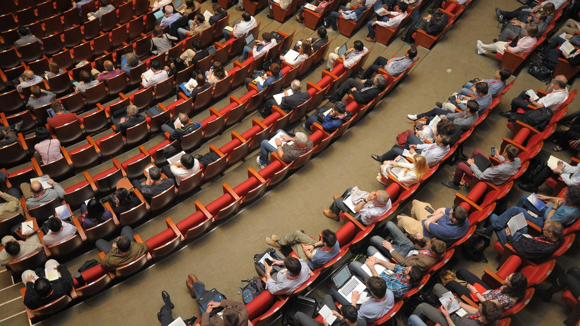 Ontdek de onmisbare elementen van Europese evenementen [Advertorial]