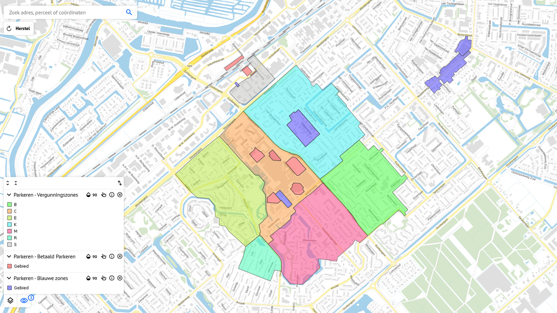 Kaart met gekleurde zones voor parkeervergunningen en betaald parkeren in een stedelijk gebied.