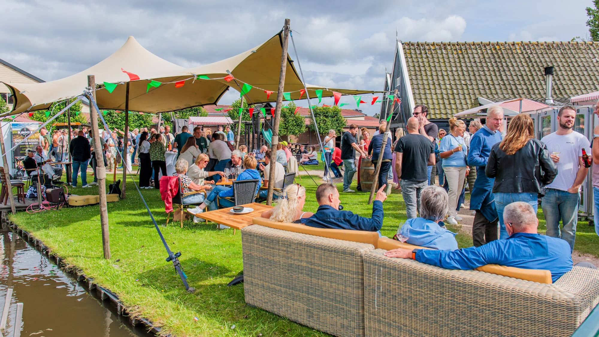 Broeker Wijnfestival: wijnen, hapjes en entertainment bij de BroekerVeiling 🗓