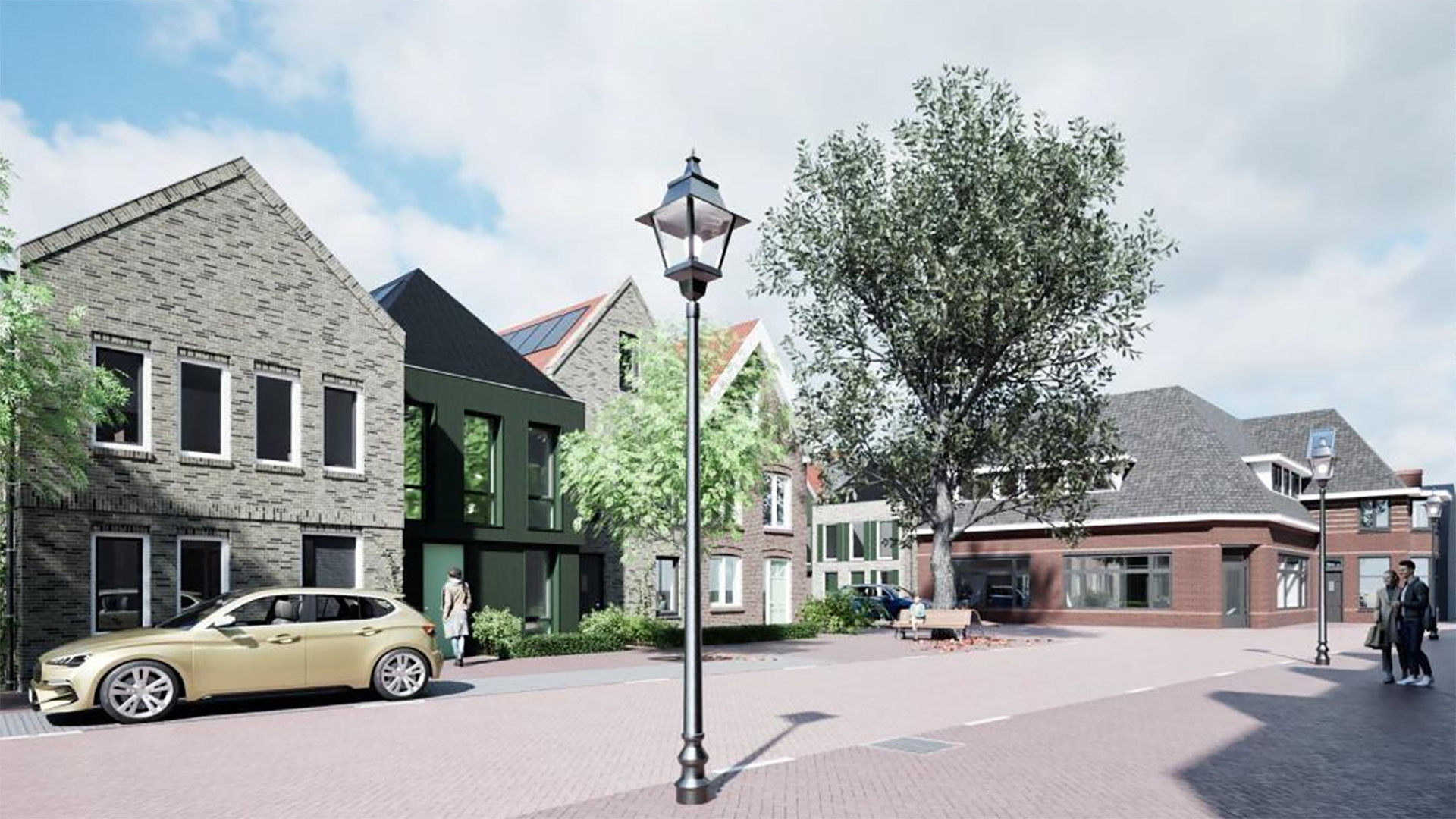 Impressie van dorpsplein met bakstenen huizen, lantaarnpaal, grote boom, geparkeerde auto en voetgangers